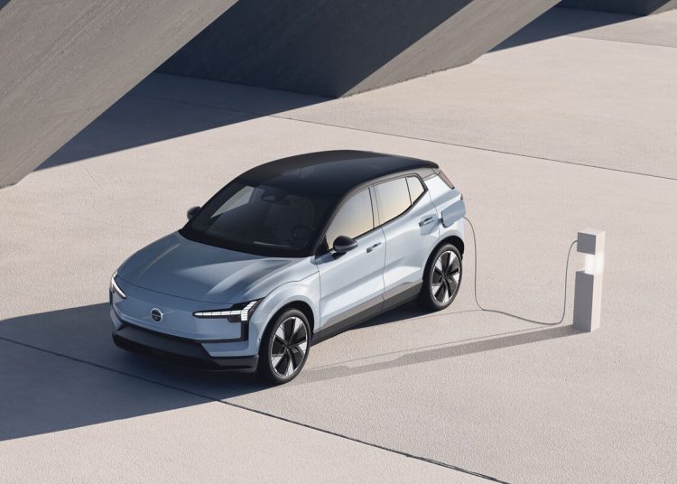 Volvo EX30: Το μικρό και πολυτελές ηλεκτρικό SUV με την μεγάλη αυτονομία