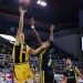 Basket League: Με buzzer beater του Κουζμίνσκας η ΑΕΚ «λύγισε» το εξαιρετικό Μαρούσι