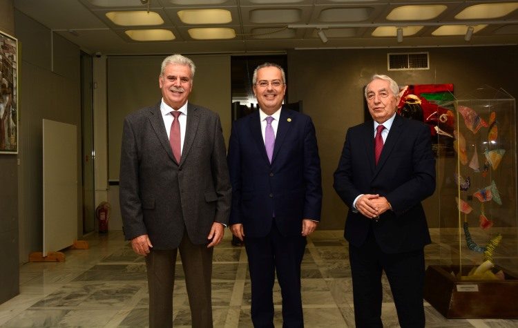 Στους εμπνευστές των Δημοτικών Πολυιατρείων τα «Βραβεία Περικλέους»