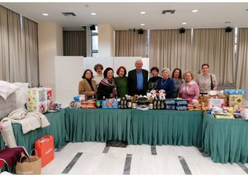 Συλλογικές προσφορές αγάπης στο Κοινωνικό Παντοπωλείο του Δήμου