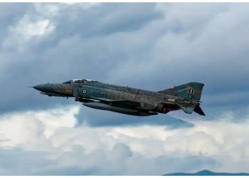 Νεκρός ο χειριστής του εκπαιδευτικού αεροσκάφους T-2 που κατέπεσε στην Καλαμάτα