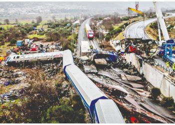 Κοινωνία: Η χρονιά των καταστροφών