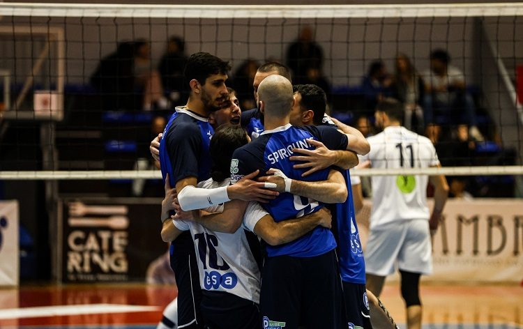 Volley League: Η Κηφισιά νίκησε τον Φοίνικα 3-0 και «πάτησε» στην 5η θέση