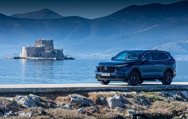 Έφθασε στην Ελλάδα το νέο Honda CR-V (τιμές)