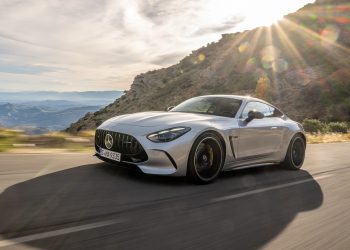 Η Mercedes-Benz ξεπέρασε και το 2023 τα 2 εκατ. πωλήσεις