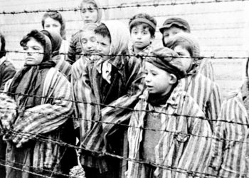 Μενέλαος Λουντέμης: «Άουσβιτς»