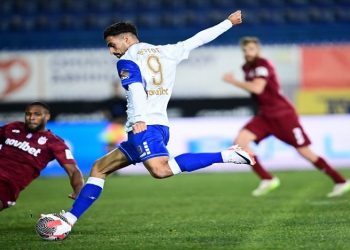 Super League: Δεν τα κατάφερε στο Περιστέρι η Κηφισιά