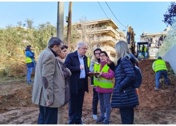 Αυτοψία Αμπατζόγλου στη διάνοιξη της οδού Λάρνακος, στον υπό ένταξη στο σχέδιο Σωρό
