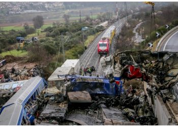 Ω Τέµπη, o mores!