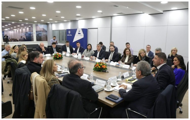 Ν. Χαρδαλιάς προς αντιπεριφερειάρχες: «Συντονισμένα να πετύχουμε όσα έχουμε δεσμευτεί»