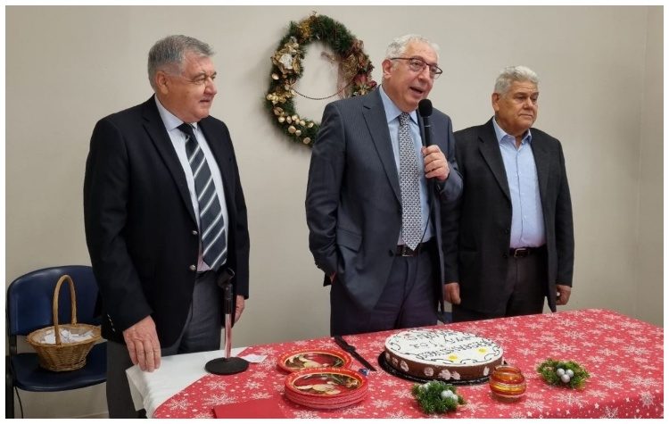 Κοπή πίτας του Συλλόγου Ψαλιδίου παρόντος Θ. Αμπατζόγλου