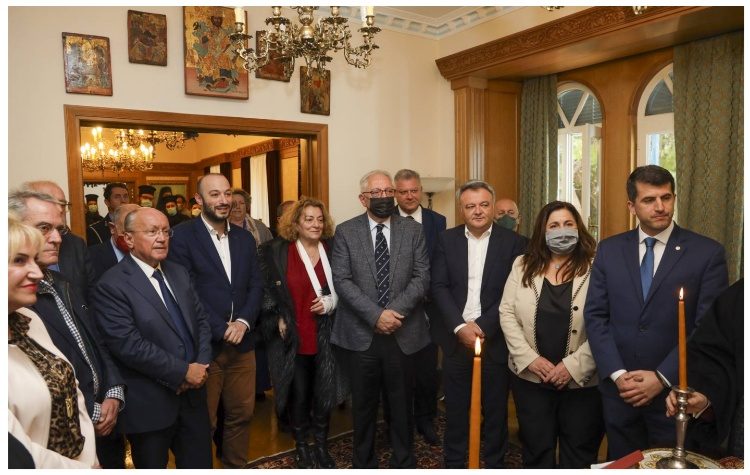 Η Νατάσσα Κοσμοπούλου στην κοπή βασιλόπιτας της Ιεράς Μητρόπολης Κηφισίας