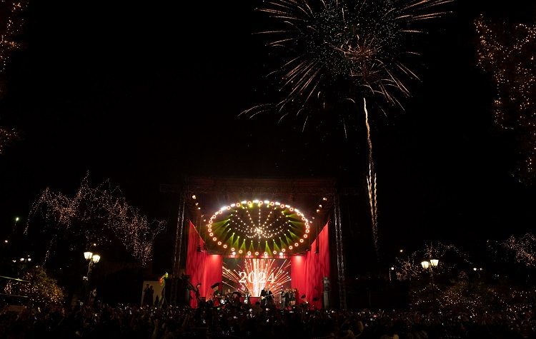 H έθνικ Πρωτοχρονιά μας