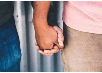 Ομόφυλα ζευγάρια: Λιγότεροι διαφωνούντες