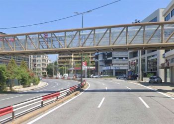 Μόνο από Λ. Κηφισιάς η κυκλοφορία πολιτών, λόγω βανδαλισμού της πεζογέφυρας Αναβρύτων