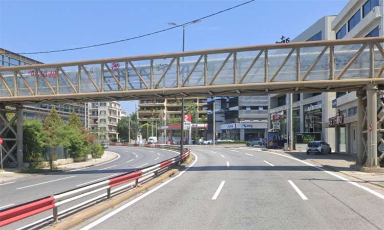 Μόνο από Λ. Κηφισιάς η κυκλοφορία πολιτών, λόγω βανδαλισμού της πεζογέφυρας Αναβρύτων