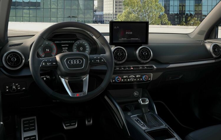 Δύο νέες οθόνες για το Audi Q2