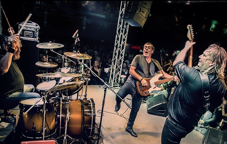 Band Οf Friends: Η αυθεντική μπάντα του Rory Gallagher ξανά στην Αθήνα