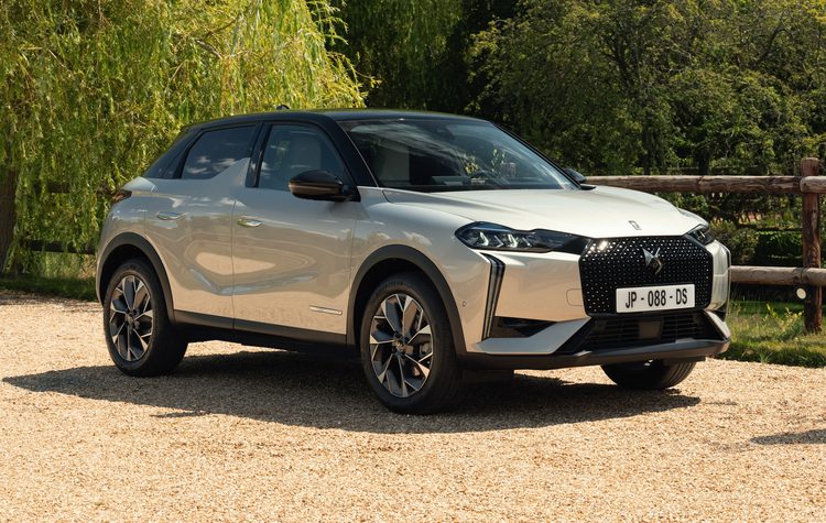 Το DS 3 με πλουσιότερο βασικό εξοπλισμό