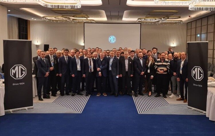MG: 1ο Πανελλήνιο Συνέδριο διανομέων της μάρκας