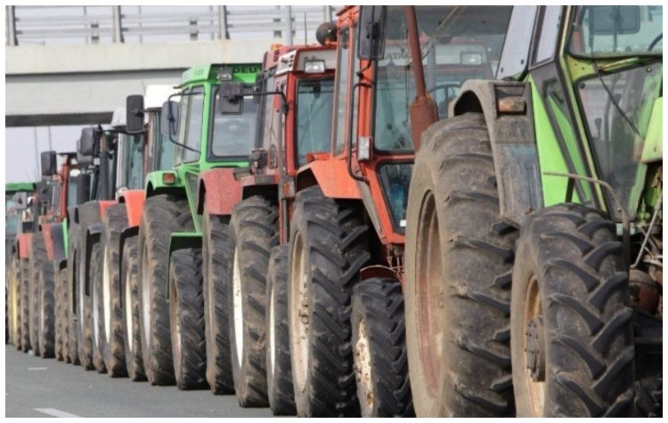 Ελλάδα σε… μπλόκα