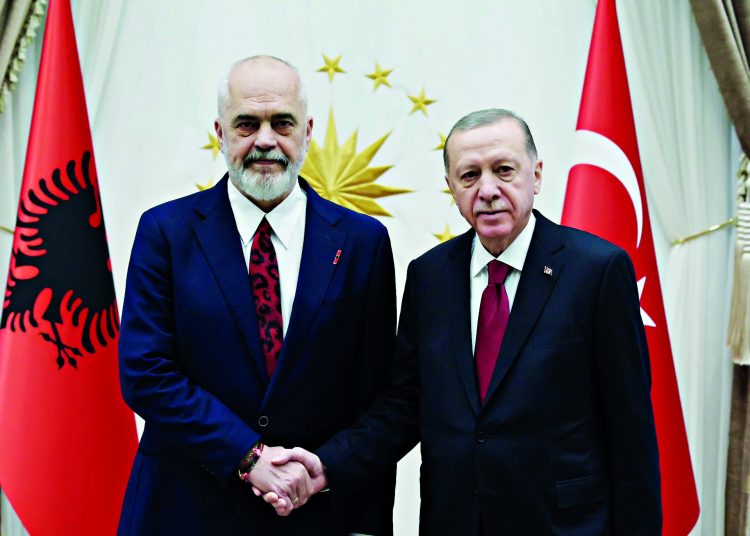 Ερντογάν- Ράμα: Αναγκαστική προσέγγιση