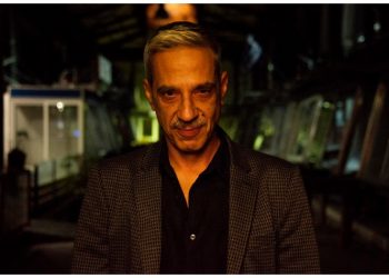 «Ο κανίβαλος που έφαγε έναν Ρουμάνο»- Από 4 Μαρτίου στον Μικρό Κεραμεικό