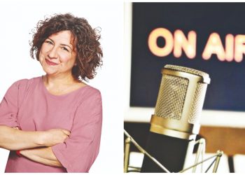 Ελένη Γιαννοπούλου στην «Α»: «Φυσικό μου περιβάλλον το ραδιοφωνικό στούντιο»