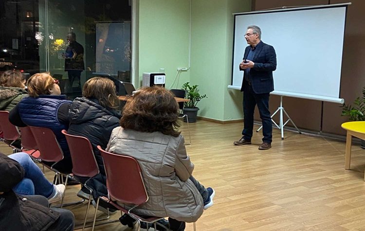 Εκδήλωση για την παιδική παχυσαρκία φιλοξένησε η Δημοτική Βιβλιοθήκη