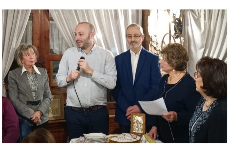 Ευχές και χαμόγελα στην κοπή της πρωτοχρονιάτικης πίτας του Συλλόγου «ΙΩΝΙΑ»