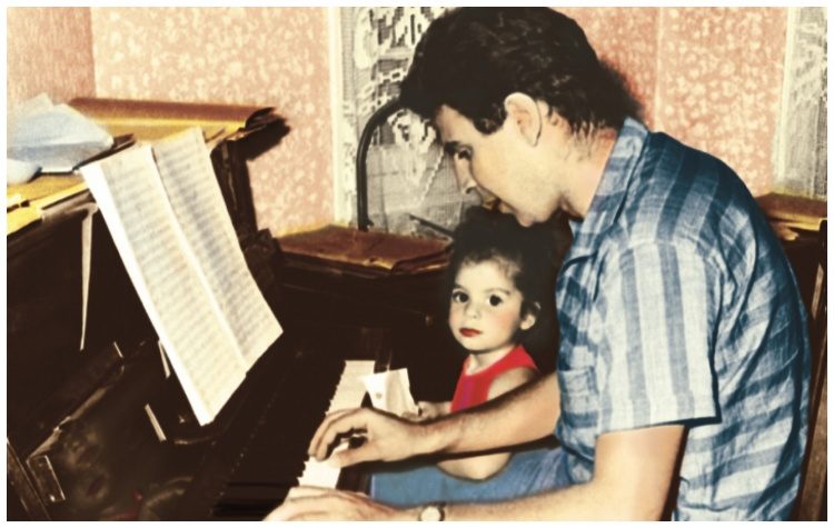 Οι «αναμνήσεις ενός κοριτσιού» πλημμύρισαν το Πνευματικό Κέντρο του Δήμου