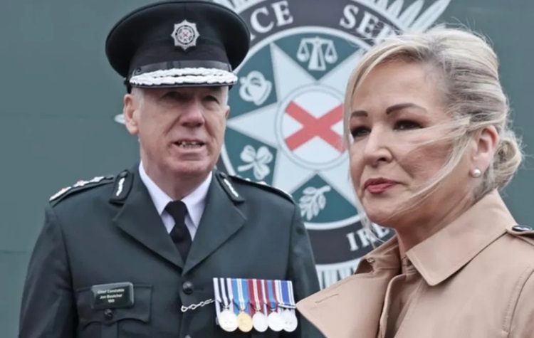 Γιατί το Sinn Fein και η Michelle O’Neill επέστρεψαν στην διακυβέρνηση στην Β. Ιρλανδία