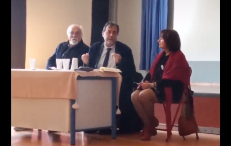 «Στέκι Αναξαγόρα»: «Χτύπησε» τη ρίζα της εφηβικής βίας