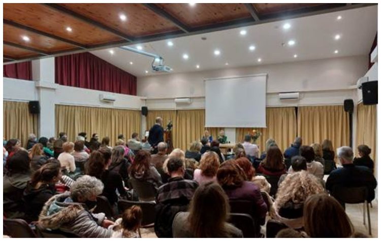 Μεγάλη προσέλευση στην πρώτη συνάντηση της Σχολής Γονέων