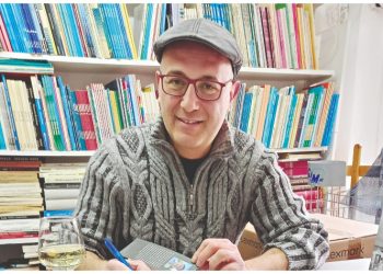 Βαγγέλης Βογιατζής στην «Α»: «Στη διελκυστίνδα με τον χρόνο, το γράψιμο είναι σύμμαχος»