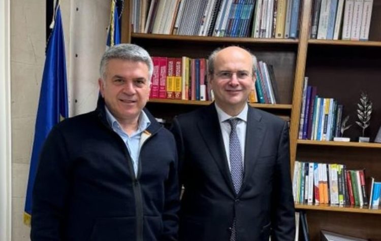 Συνάντηση του Παναγιώτη Μανούρη με τον Κωστή Χατζηδάκη