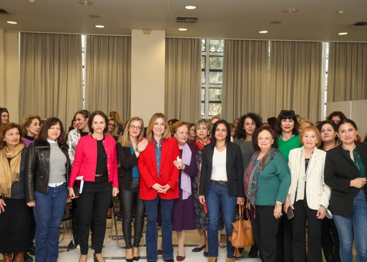 Η Επιτροπή Ισότητας τίμησε τη γυναίκα εργαζόμενη στο Δήμο Αμαρουσίου