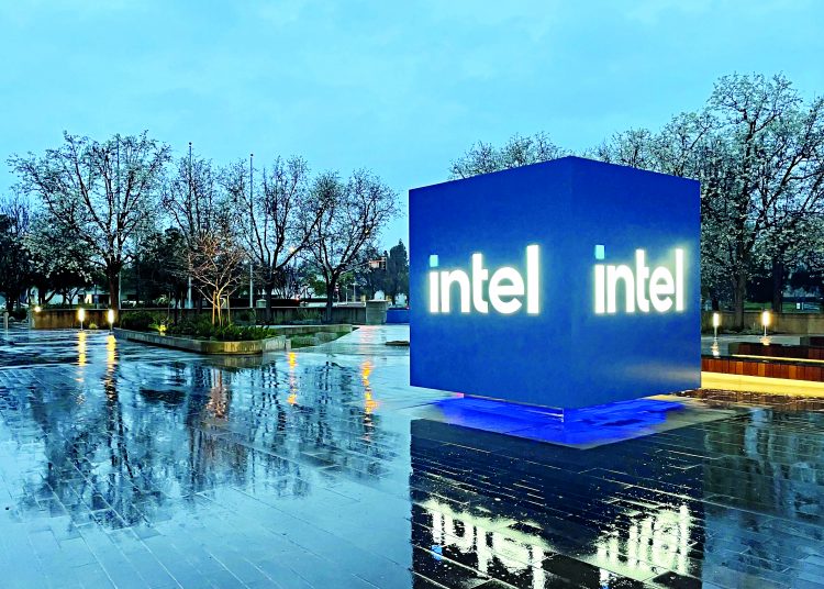 ΗΠΑ - ΚΙΝΑ: Hi-tech «μάχη»