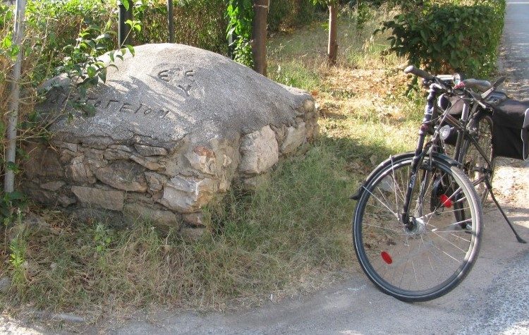 «Ποδηλάτες του νερού» στα… ίχνη του Αδριάνειου Υδραγωγείου