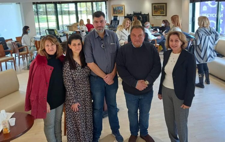 Οι πολίτες «αγκάλιασαν» την εθελοντική αιμοδοσία