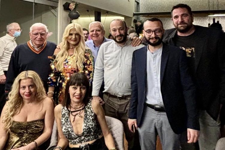 Η Λυκόβρυση και η Πεύκη φόρεσαν τις… μάσκες τους και γιόρτασαν την αποκριά