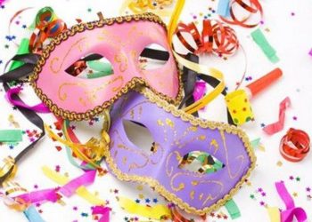 Με σύμμαχο τον καλό καιρό συνεχίστηκαν οι εκδηλώσεις της Αποκριάς