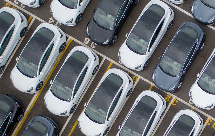 Σημαντική άνοδος στις πωλήσεις αυτοκινήτων και το Φεβρουάριο