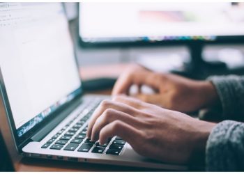 «Πώς θα κρατήσω το παιδί μου ασφαλές στο διαδίκτυο» στο Πνευματικό Κέντρο Βριλησσίων