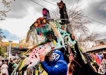 Αποκριάτικο κέφι και ζωντάνια στην πόλη