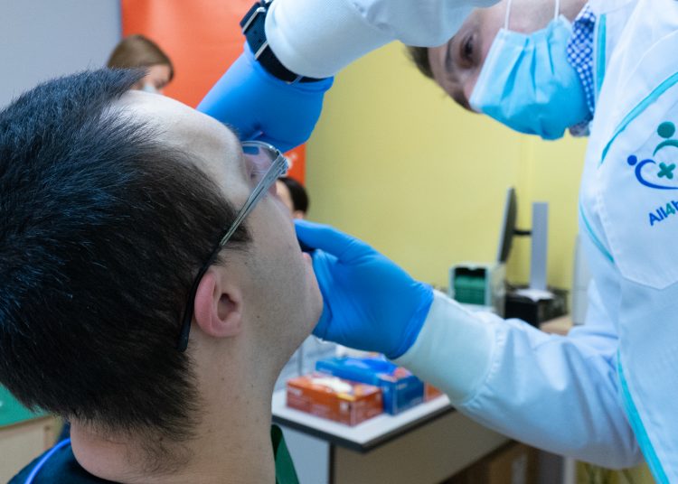 Προληπτικός οδοντιατρικός έλεγχος για τα μέλη του ΚΔΑΠ-ΑμεΑ «Κρίκος»