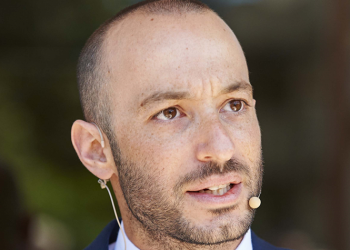 Παρουσία του Μάριου Ψυχάλη η αποκριάτικη εορτή του 2ου Παιδικού Σταθμού Πεύκης