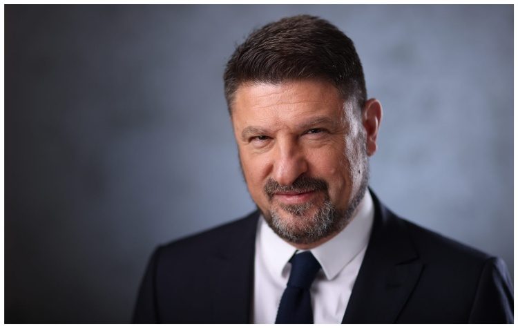 Μήνυμα του περιφερειάρχη Αττικής Νίκου Χαρδαλιά για την Ημέρα της Γυναίκας