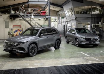 Στην Ελλάδα οι ανανεωμένες Mercedes EQA και EQB (τιμές)