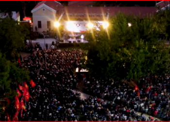 Χιώνης: Τιμάμε τους νεκρούς και την Ιστορία μας - Κρατάμε ψηλά τη σημαία του αγώνα!